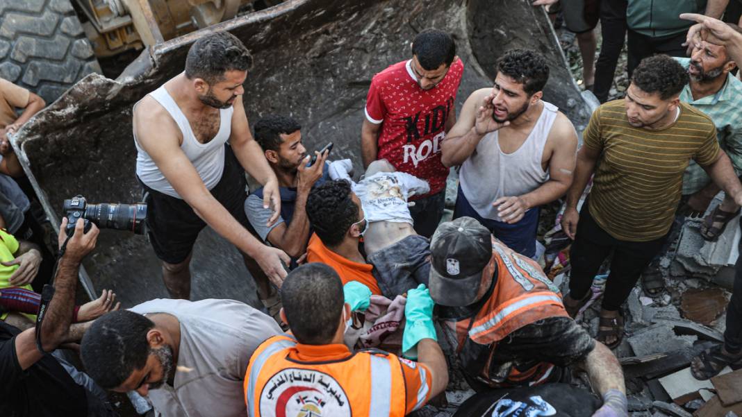 Gazze ateş altında! Katliamın 29'uncu gününden acı kareler... 7